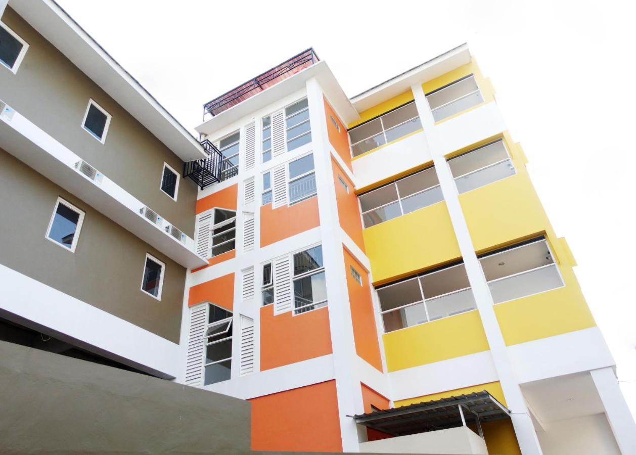 Kelir Residence Semarang Extérieur photo