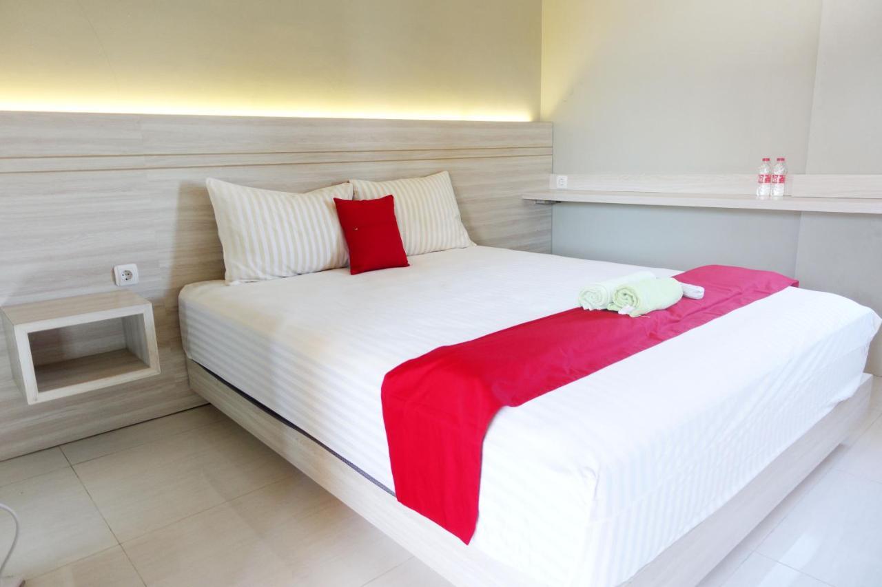 Kelir Residence Semarang Extérieur photo